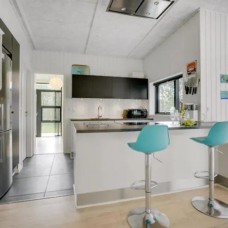 Joachim - 200m From The Sea By Interhome