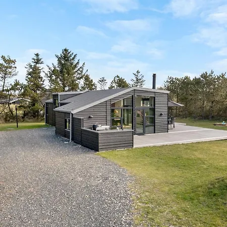 Joachim - 200m From The Sea By Interhome